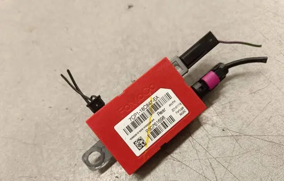 Volvo S60 Aerial antenna amplifier 7CP118C847EA 20141118 P30761698