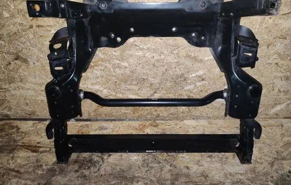 Infiniti Q70 Y51 Front subframe 57211 1MD 4Y12