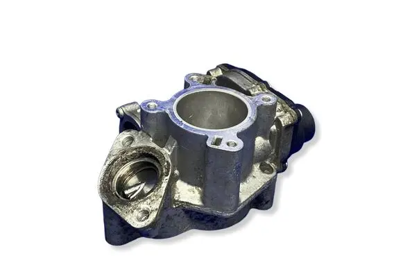 Opel Vivaro EGR valve A2C53179081 8200797706A H8200327011
