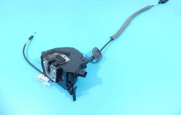 Renault Clio IV Front door lock 805011929R IMPRK1347952