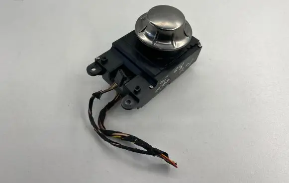 BMW 5 E60 E61 Head unit multimedia control 6941801 0446KNU01