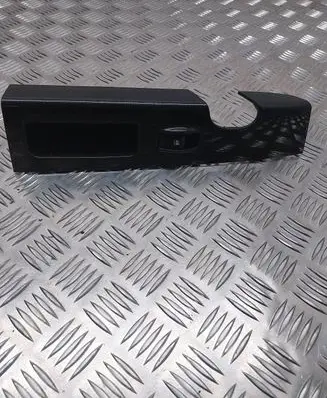 KIA Sorento Electric window control switch