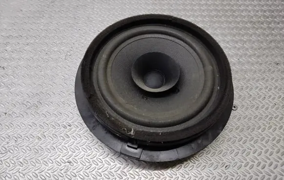 Suzuki Grand Vitara II Front door speaker 3910265J30