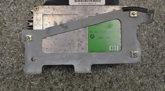 BMW 3 E36 ABS control unit/module 34521138219 2SS1F10G69