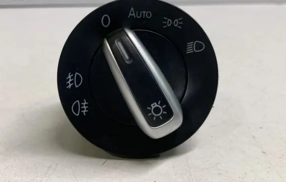 Volkswagen PASSAT B7 Light switch 3C8941431A