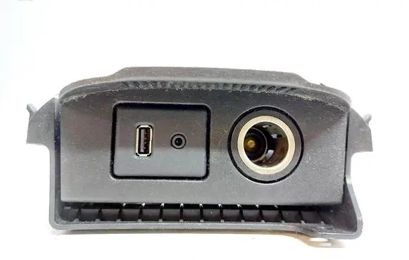 Opel Zafira C Glove box central console 1059761X