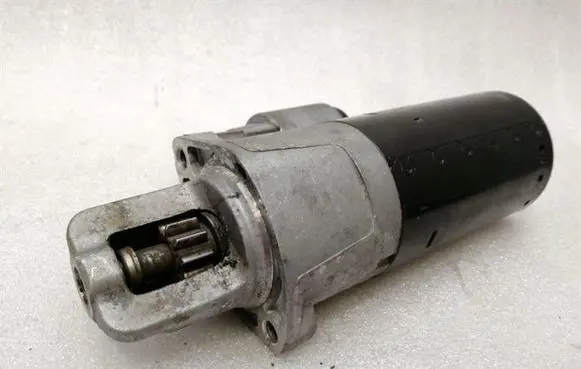 Mercedes-Benz S W221 Starter motor A6429061100
