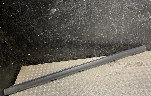 Volkswagen ID. Buzz Front sill (body part) 1T3853855E