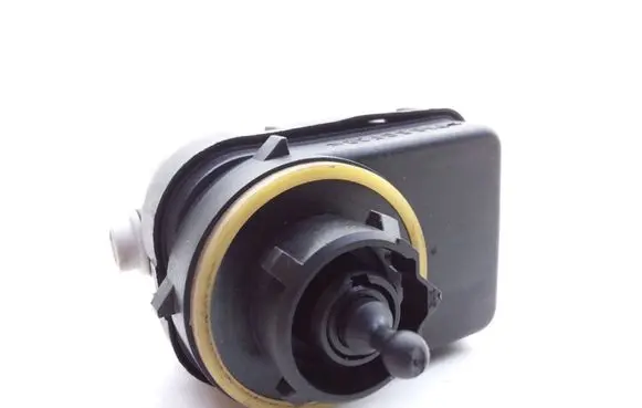 Toyota Aygo AB10 Headlight level adjustment motor 18H50