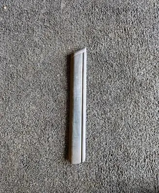 Mercedes-Benz E W124 Fender trim (molding) 