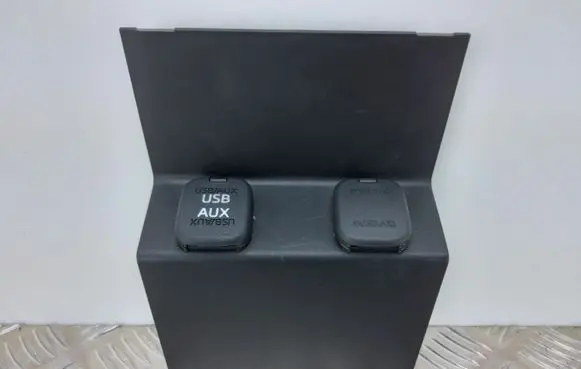 USB socket connector