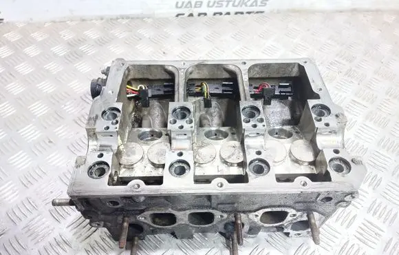 Engine head