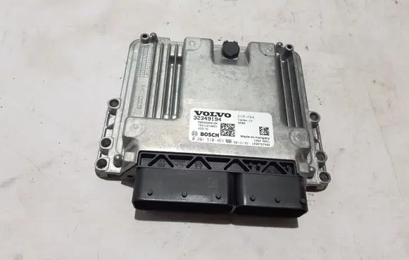 Volvo C40 Engine control unit/module 32349194
