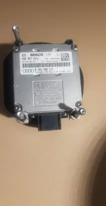 Audi A8 S8 D4 4H Distronic sensor radar 4H0907541C 0203300124