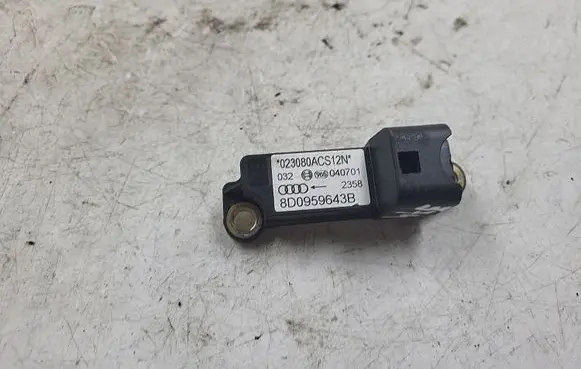 Audi A4 S4 B5 8D Airbag deployment crash/impact sensor 8D095963B