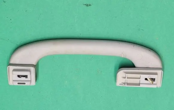 Rear interior roof grab handle