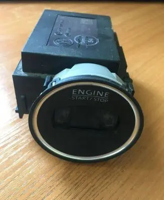 Volkswagen PASSAT B6 Ignition lock contact 3C0905843 33303301 1266Q08S