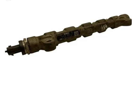 Hyundai i40 Fuel distributor 314002A420 56823701