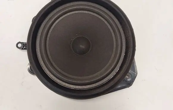 Audi A4 S4 B6 8E 8H Front door speaker 8E0035411