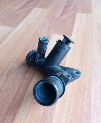Citroen C4 II Picasso Engine coolant pipe/hose 9671124980