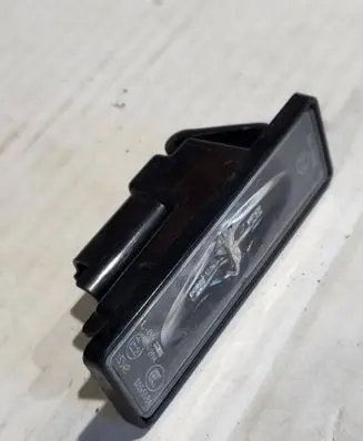 Opel Corsa F Number plate light 9815225980