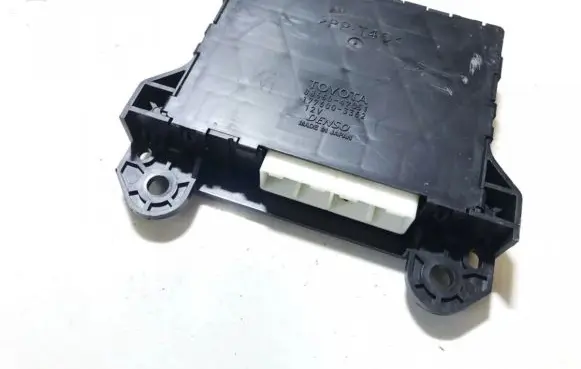 Toyota Prius (XW20) Other control units/modules 8865047051 88650-47051