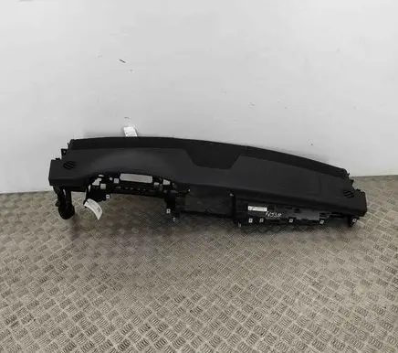 Mercedes-Benz CLS C218 X218 Dashboard A2186804587