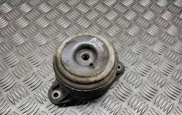 Mercedes-Benz E W212 Engine mount bracket 2122403217