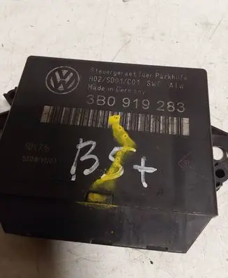 Volkswagen PASSAT B5.5 Parking PDC control unit/module 3B0919283 H02SD01C01