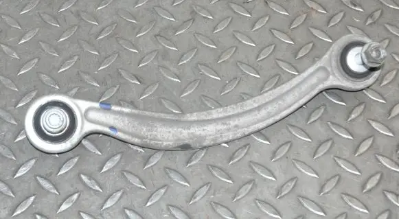 Rear upper control arm/wishbone