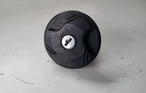 Porsche Boxster 986 Fuel tank cap lock 