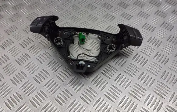 Volvo S60 Multifunctional control switch/knob 8666882