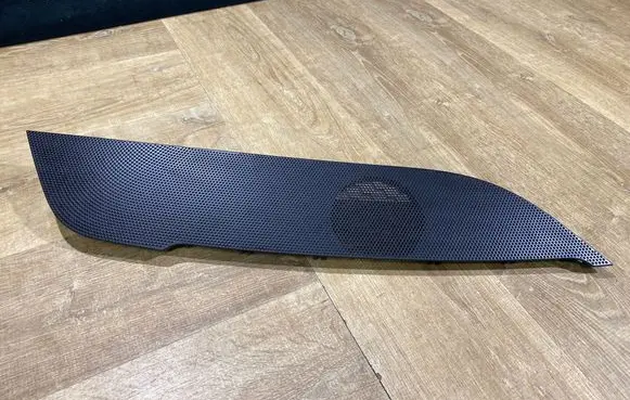 Land Rover Range Rover Evoque L551 Dash center speaker trim cover K8D204405A