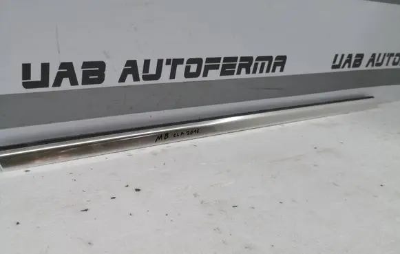 Mercedes-Benz CLA C117 X117 W117 Front door glass trim molding A1177250282