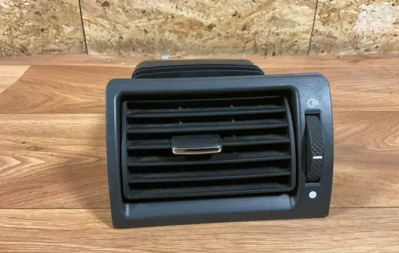 Ford Mondeo Mk III Dash center air vent grill 1S7HA018B09A