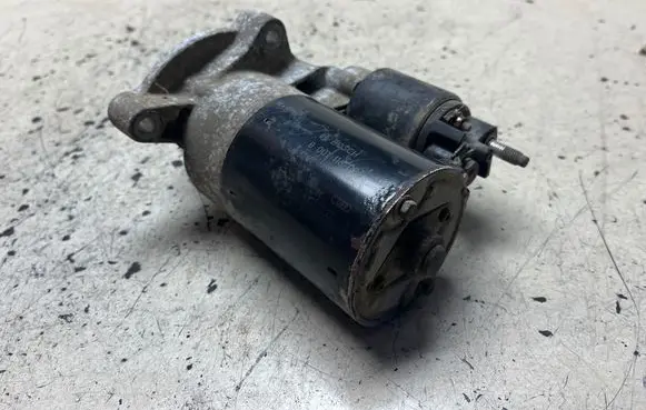 Citroen Xsara Picasso Starter motor 0001116003