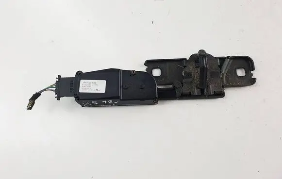 Tailgate/trunk/boot lock/catch/latch