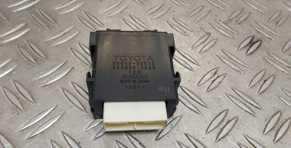 Toyota Yaris Window wiper relay 859400D030