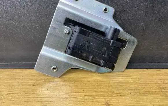 BMW 3 E90 E91 ESP acceleration yaw rate sensor 6762769 10170103253 SC300C020121