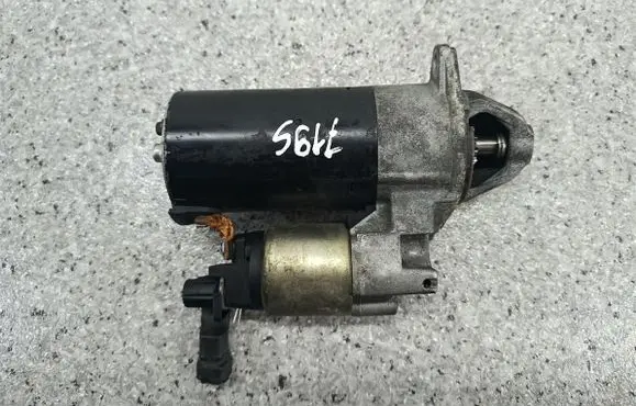 Mercedes-Benz A W169 Starter motor A0051517401