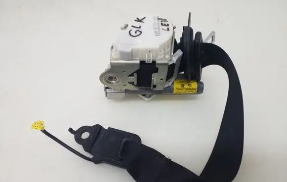 Mercedes-Benz GLK (X204) Front seatbelt A2048600486