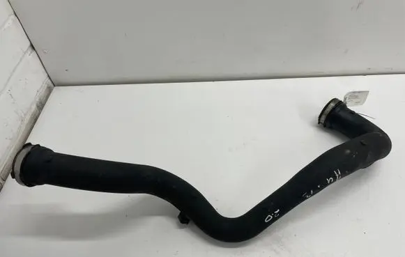Audi A4 S4 B8 8K Intercooler hose/pipe 8K0145673