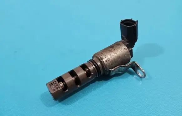 Toyota Auris 150 Camshaft position sensor 337020-5020 IMPRK1379224