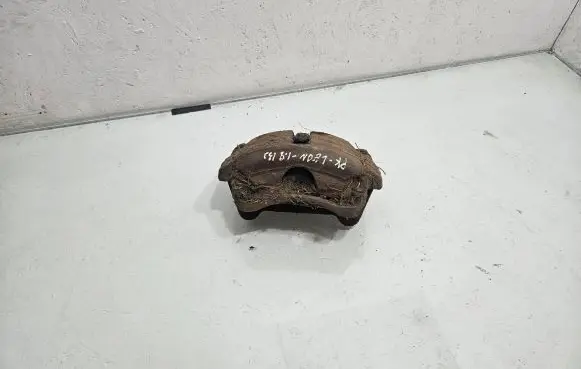 Seat Leon (5F) Front brake caliper