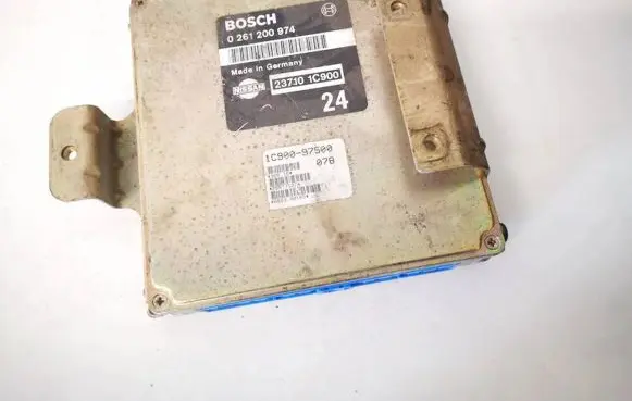 Nissan Serena Engine control unit/module 0261200974 237101c900