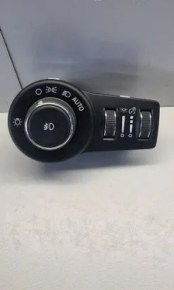 Chrysler Pacifica Light switch P68154356AC