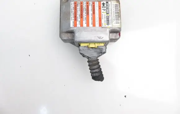 Suzuki Grand Vitara I Airbag control unit/module 1523002043 3891065D11