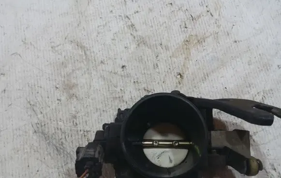 Ford Focus Throttle valve XS4UBF 99061113