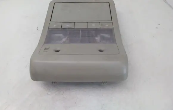 Chevrolet Captiva Front seat light