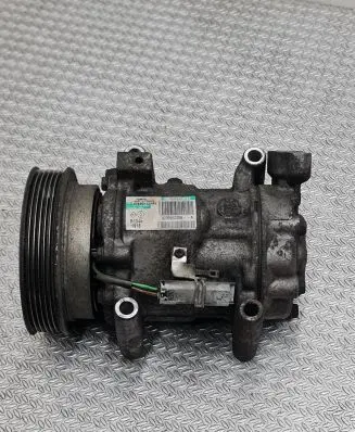 Renault Clio III Air conditioning (A/C) compressor (pump) 8200953359 07690112962